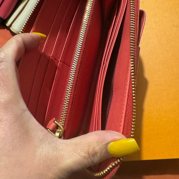 Prada coral zip around wallet - Picture 6 of 9